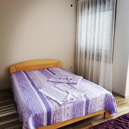 Apartment Jumiko