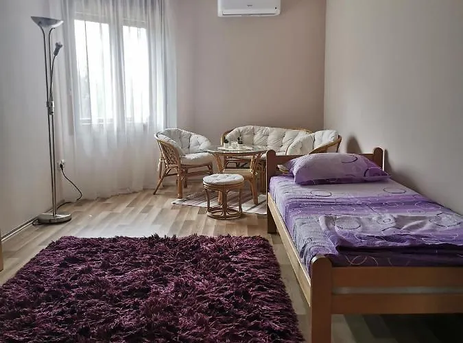 Jumiko アパート *